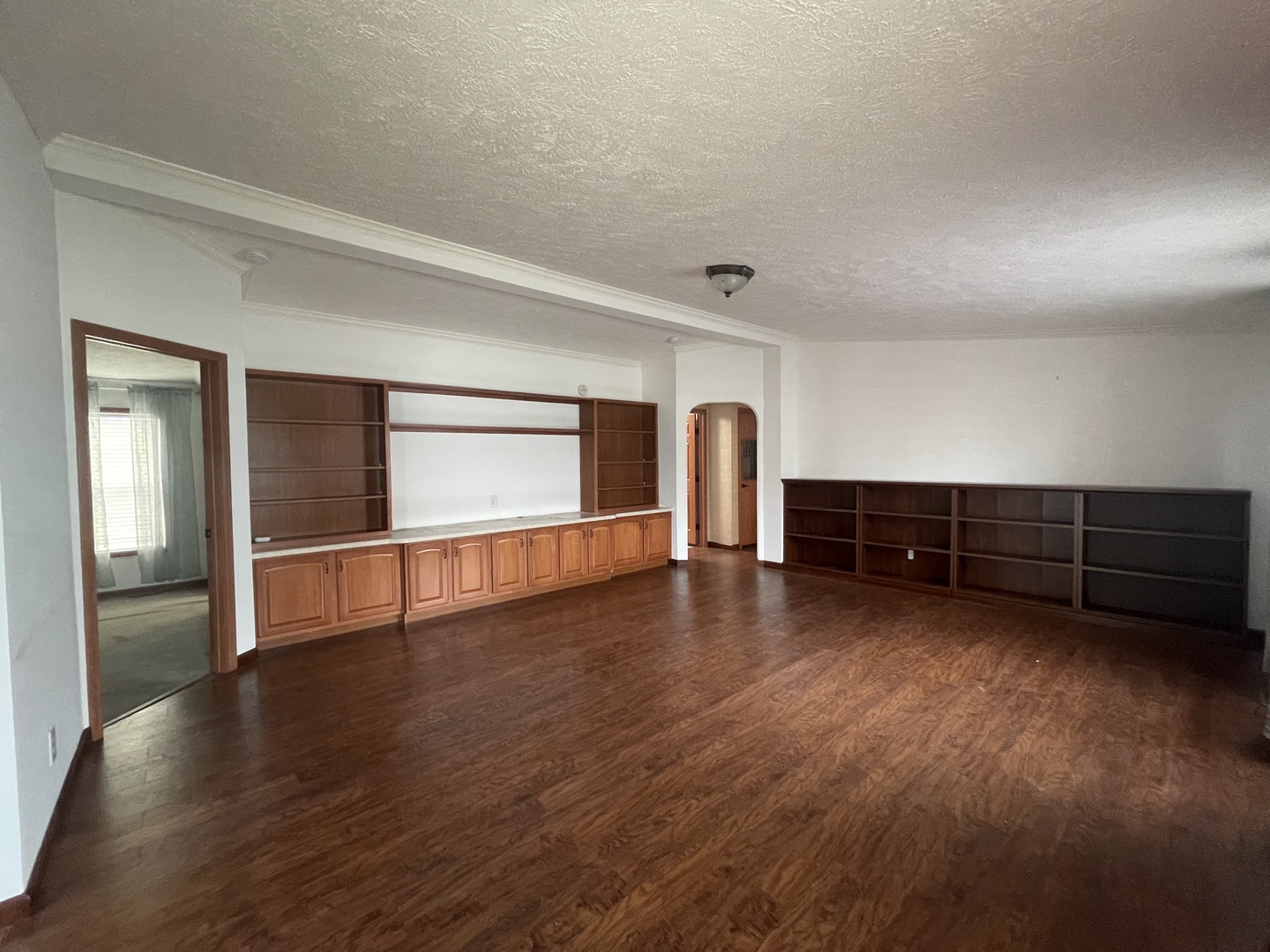 67 Crocus Lane Matteson, IL 60443 - Photo 29 of 30 a view of an empty room with wooden floor and closet