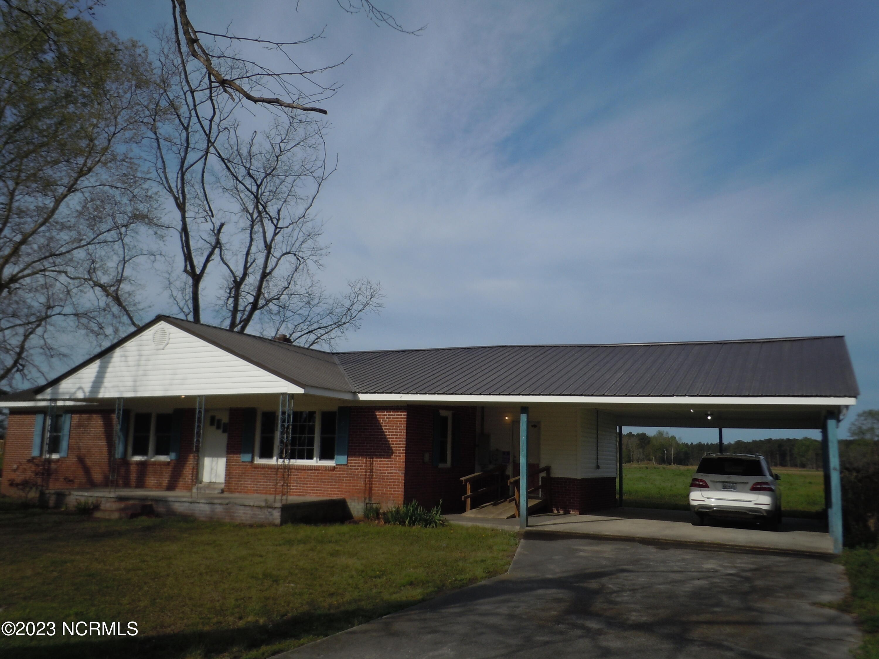 8816 Old Stake Road Tabor City, NC 28463 - Photo 2 of 43 DSCN7344