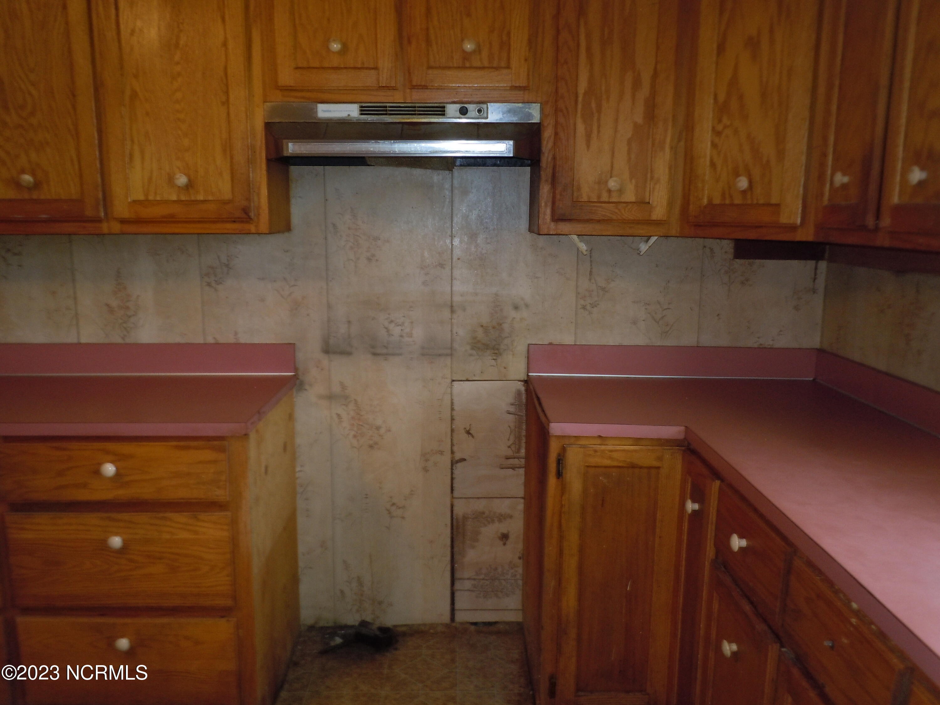 8816 Old Stake Road Tabor City, NC 28463 - Photo 6 of 43 DSCN7394