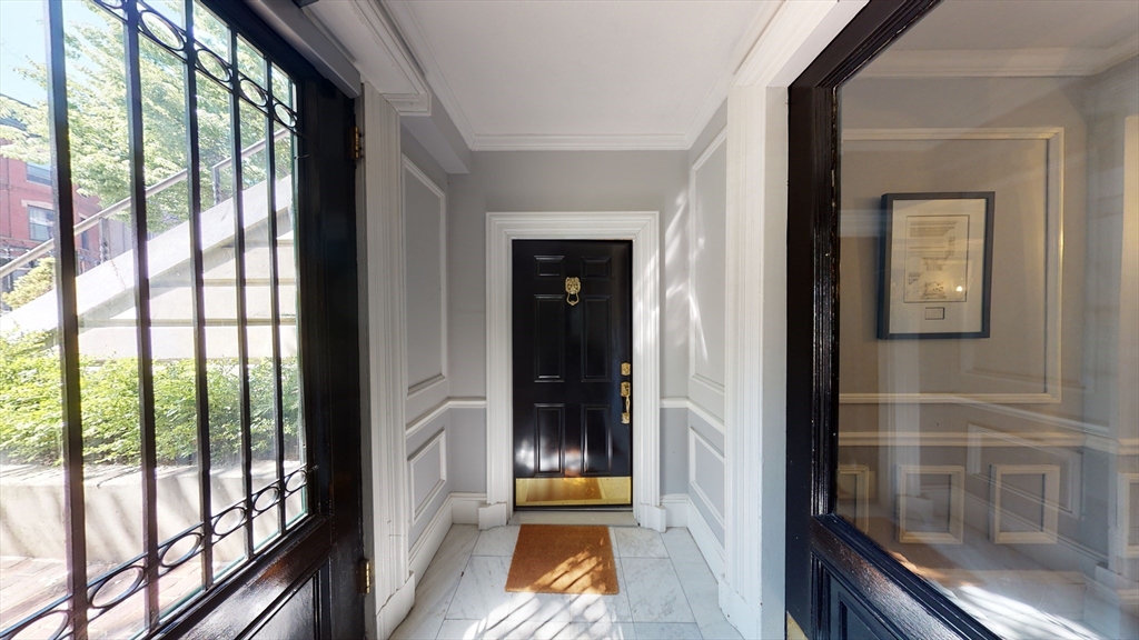 290 Beacon Street, Unit 2 Boston, MA 02116 - Photo 15 of 23
