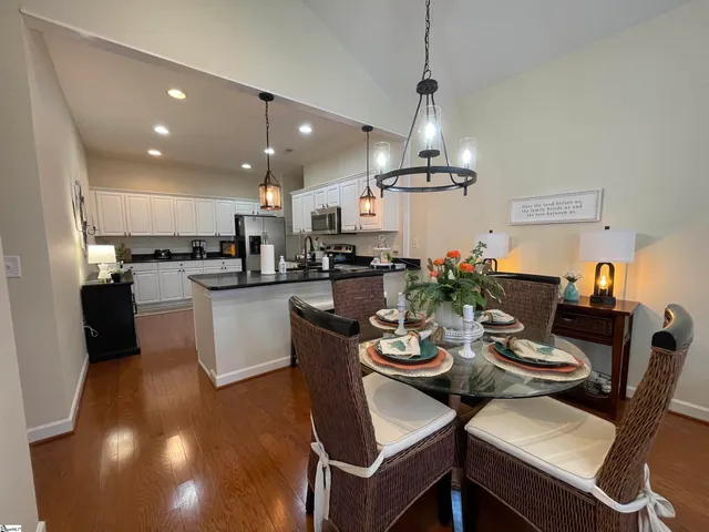 $345,900 | 81 Fudora Circle, Simpsonville, SC 29681