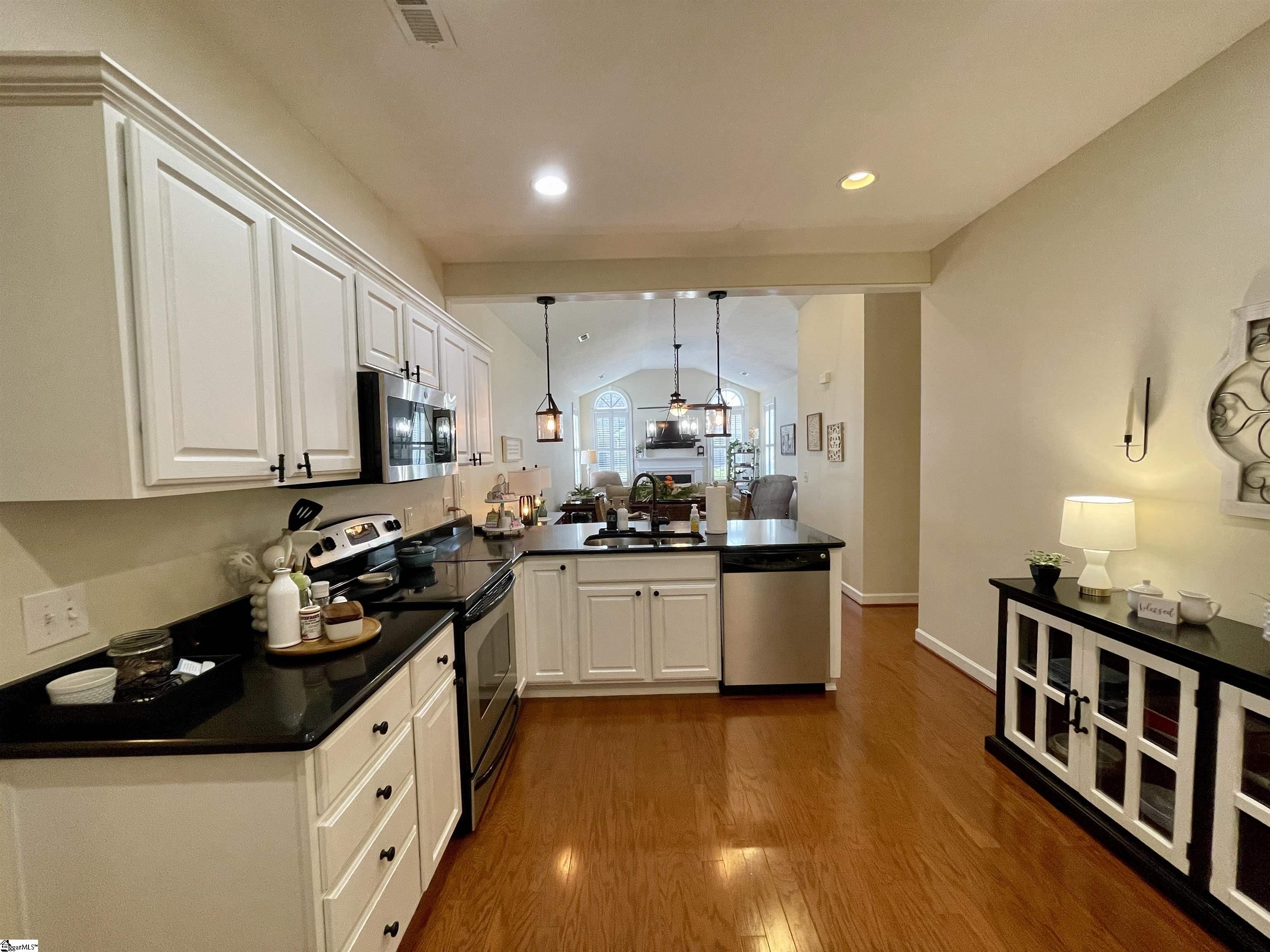 81 Fudora Circle Simpsonville, SC 29681 - Photo 20 of 34