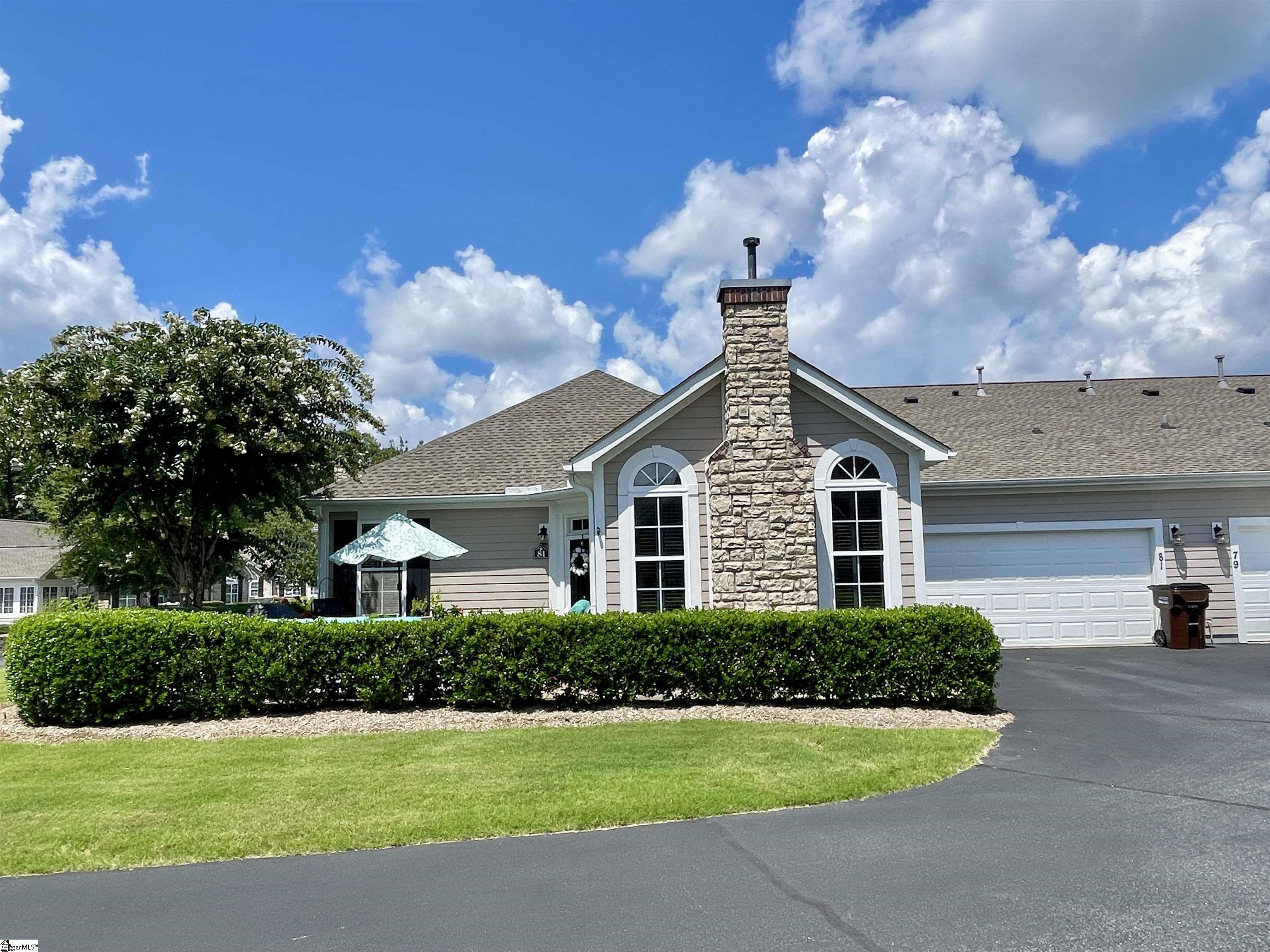 81 Fudora Circle Simpsonville, SC 29681 - Photo 2 of 34