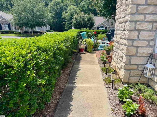 $345,900 | 81 Fudora Circle, Simpsonville, SC 29681