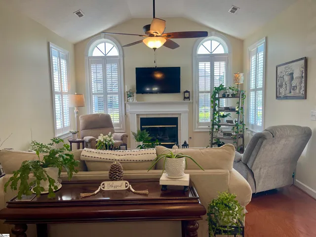 $345,900 | 81 Fudora Circle, Simpsonville, SC 29681