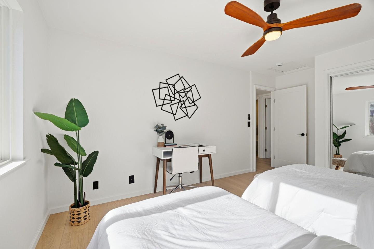 19990 Pear Tree Lane Cupertino, CA 95014 - Photo 22 of 38