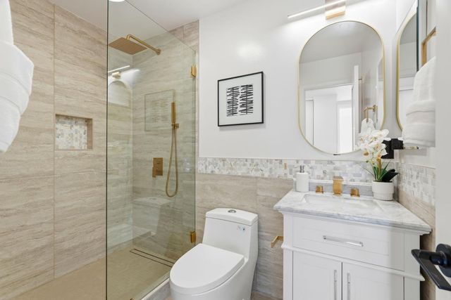 $3,148,888 | 19990 Pear Tree Lane, Cupertino, CA 95014