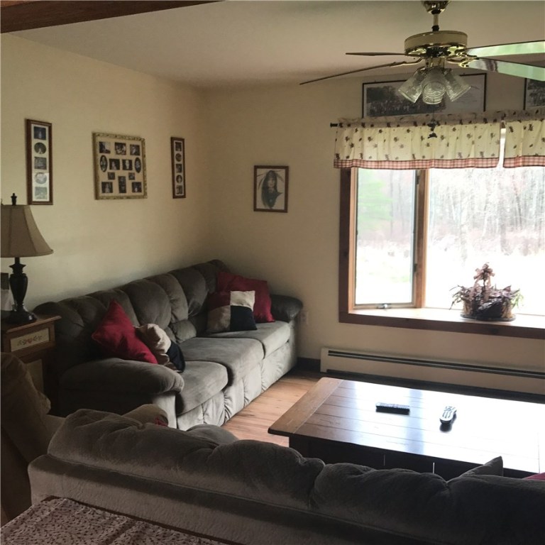 1289 Reynolds Road Glocester, RI 02814 - Photo 5 of 14