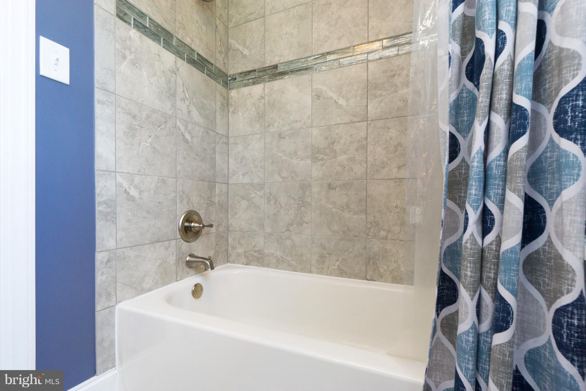 1019 Elm Ridge Avenue Baltimore, MD 21229 - Photo 19 of 30 Bath