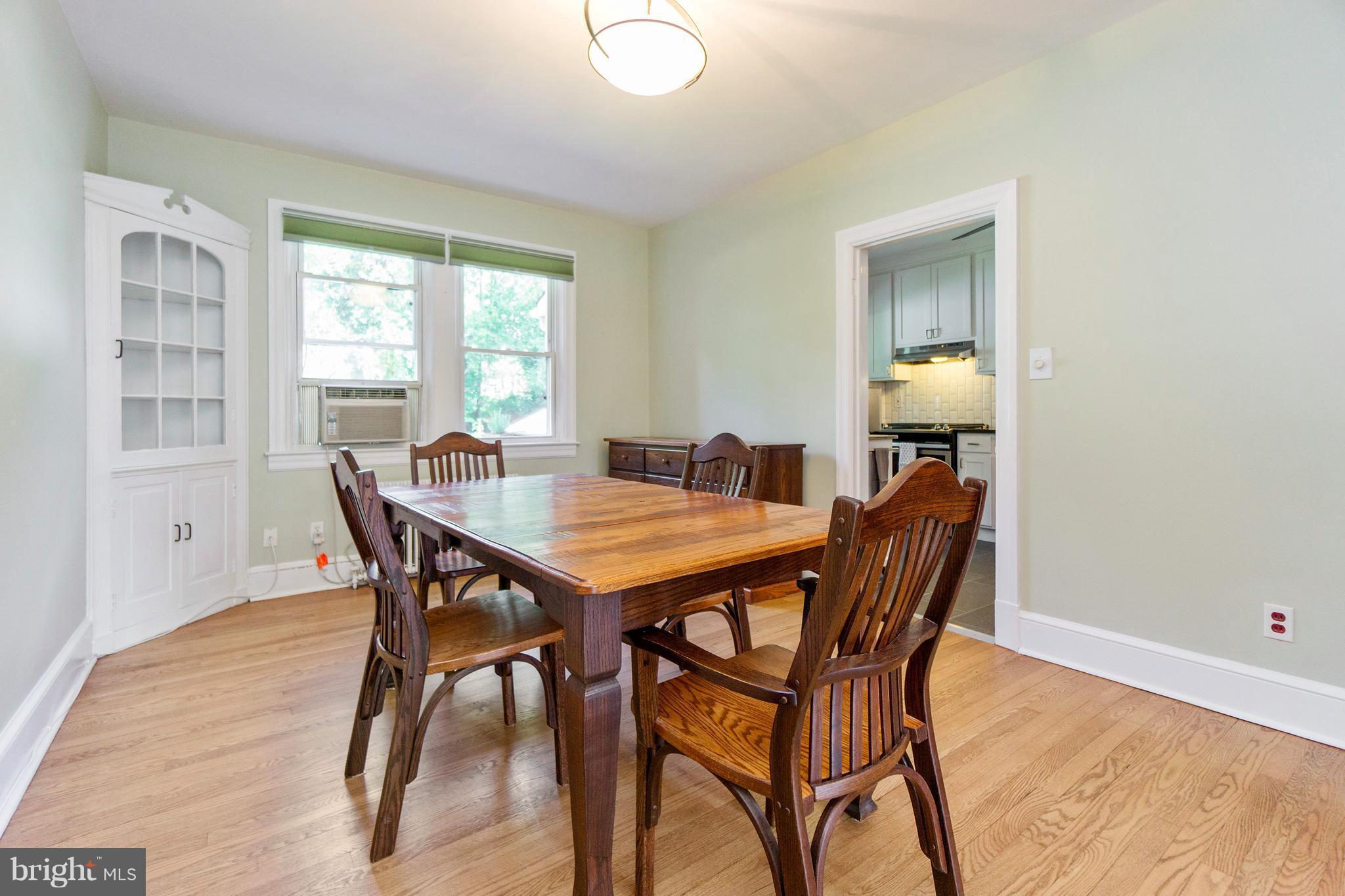 1019 Elm Ridge Avenue Baltimore, MD 21229 - Photo 29 of 30 Dining Room