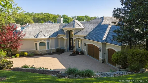 $3,625,000 | 1161 Via Appia Drive, Sunrise Beach, MO 65079
