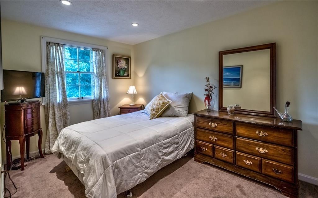 335 Partridge Run Road Gibsonia, PA 15044 - Photo 17 of 25 Gallery Image 17