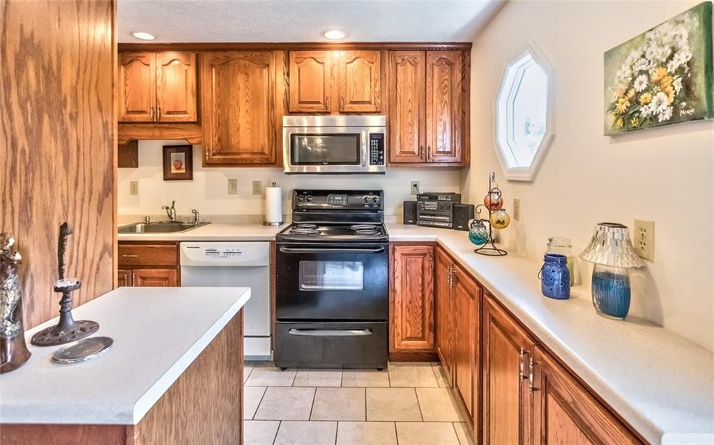 335 Partridge Run Road Gibsonia, PA 15044 - Photo 10 of 25 Gallery Image 10