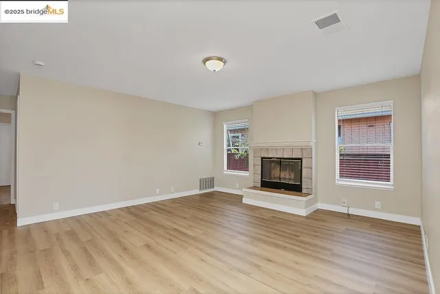 $560,000 | 10500 Creekside Circle, Oakland, CA 94603