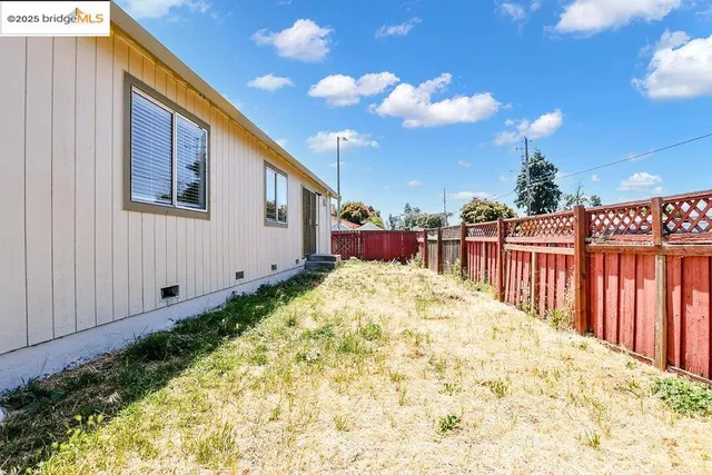 $560,000 | 10500 Creekside Circle, Oakland, CA 94603