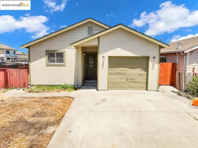 $560,000 | 10500 Creekside Circle, Oakland, CA 94603