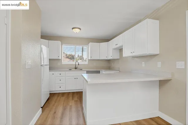 $560,000 | 10500 Creekside Circle, Oakland, CA 94603