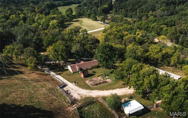 $675,000 | 14600 Texas Road, St. Robert, MO 65584