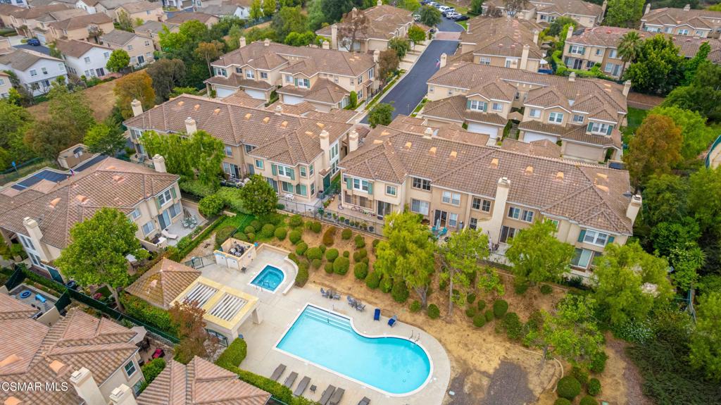 580 Fenwick Way, Unit C Simi Valley, CA 93065 - Photo 37 of 39 an aerial view of residential house with outdoor space and trees all around