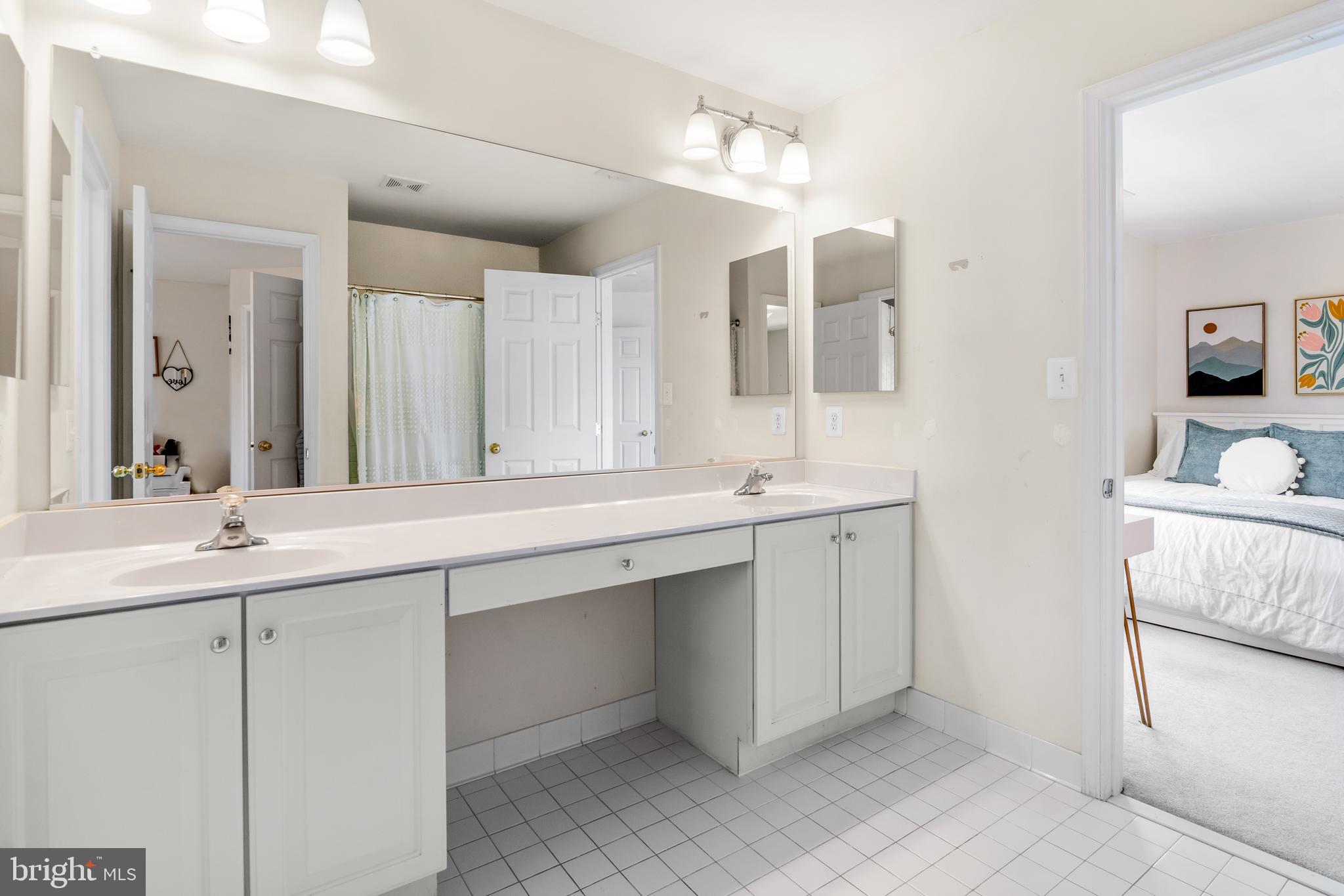 2015 Thistlewood Road Baltimore, MD 21209 - Photo 29 of 37 Gallery Image 29