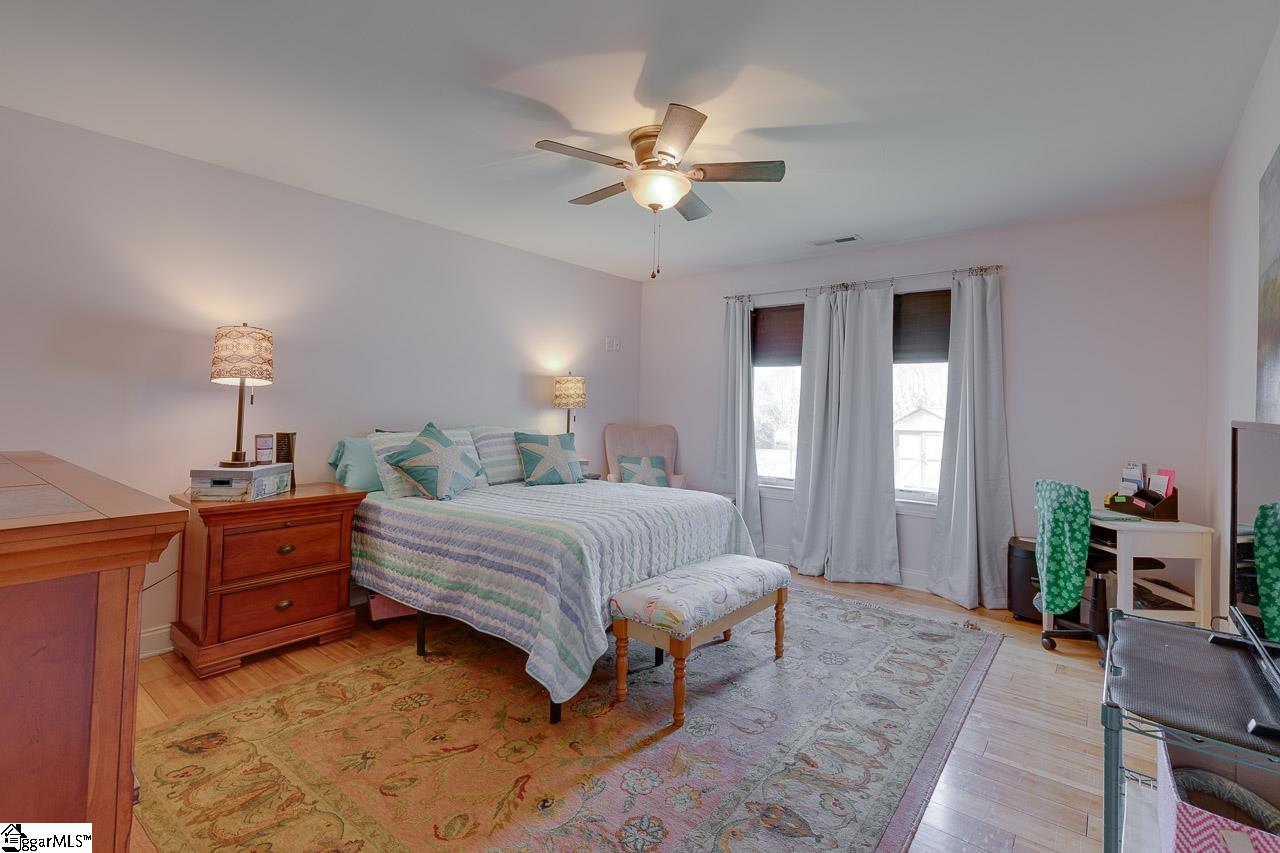 1031 Pearson Town Road Moore, SC 29369 - Photo 15 of 36 Gallery Image 15