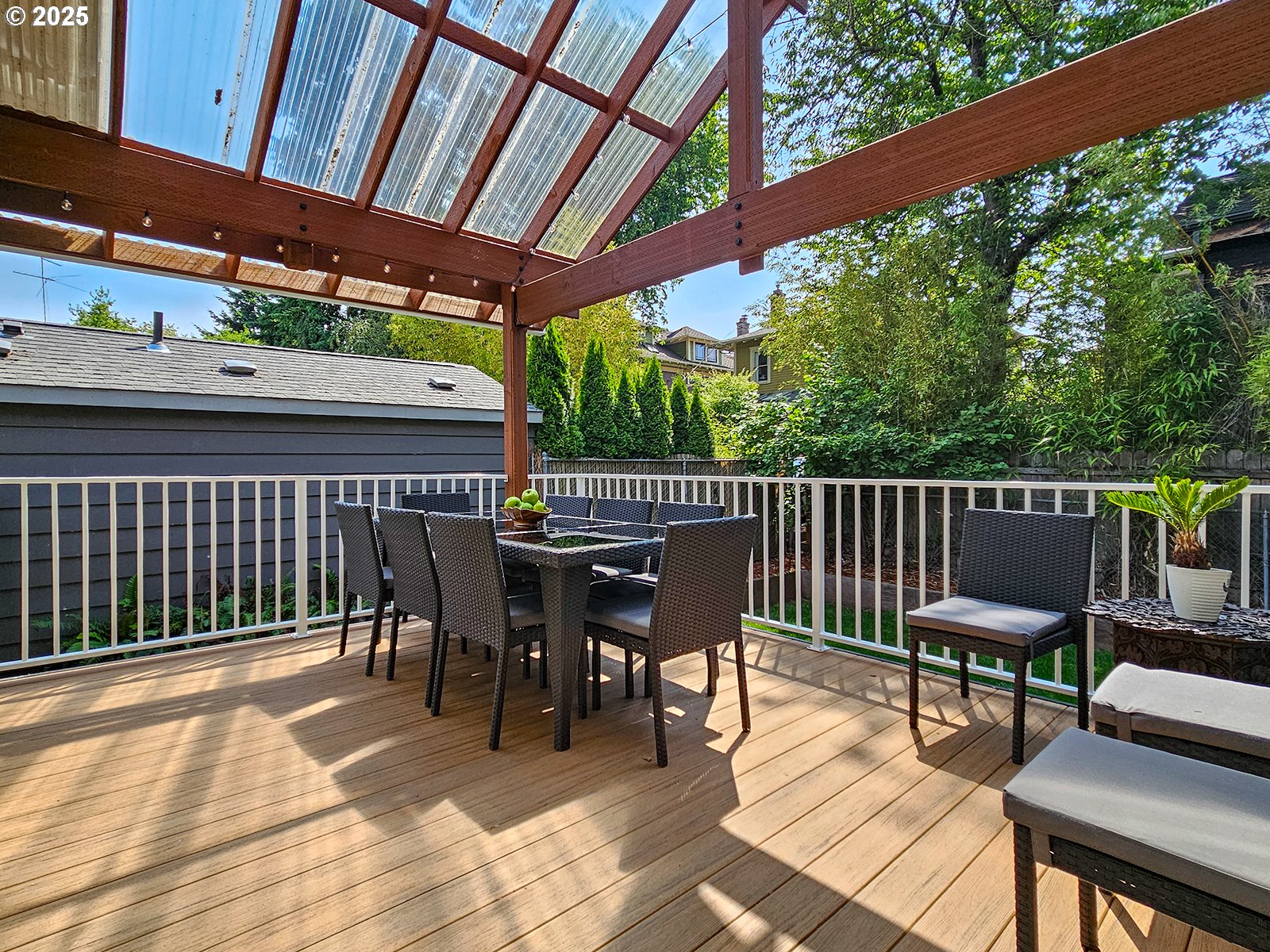 4725 Northeast 22nd Avenue Portland, OR 97211 - Photo 26 of 46 a view of a chairs and table in the patio