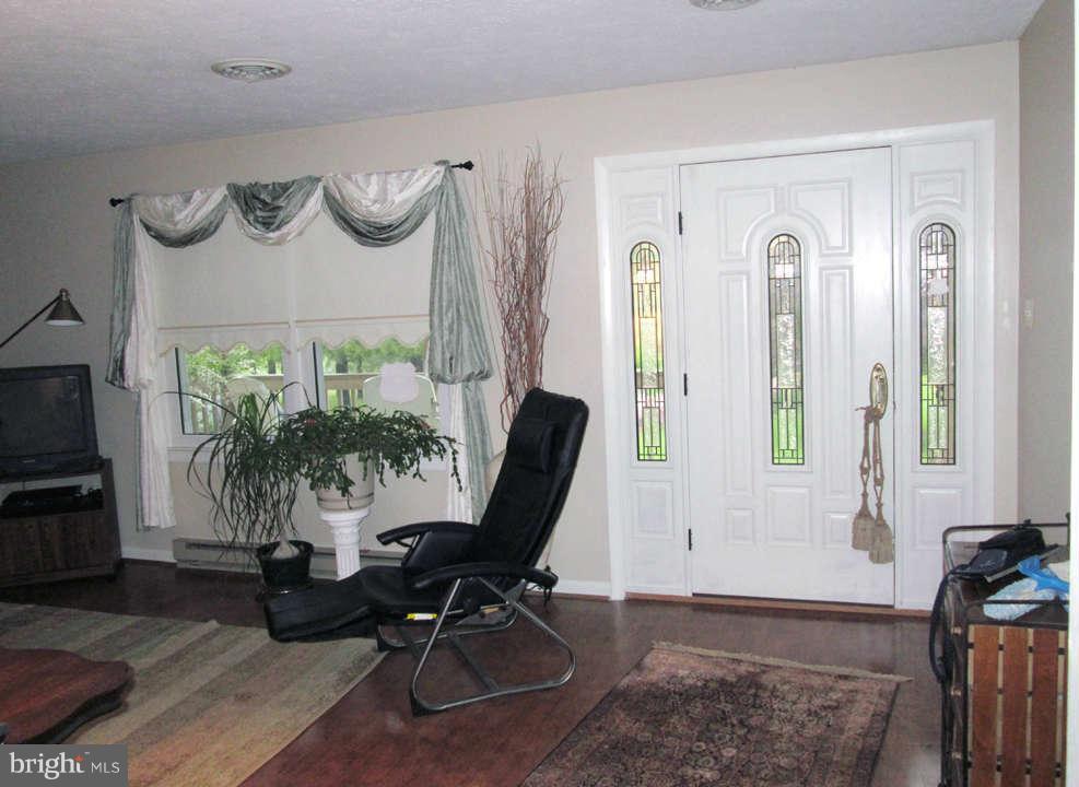 1499 Chestnut Grove Road Winchester, VA 22603 - Photo 3 of 15 Nice Front Entry Door