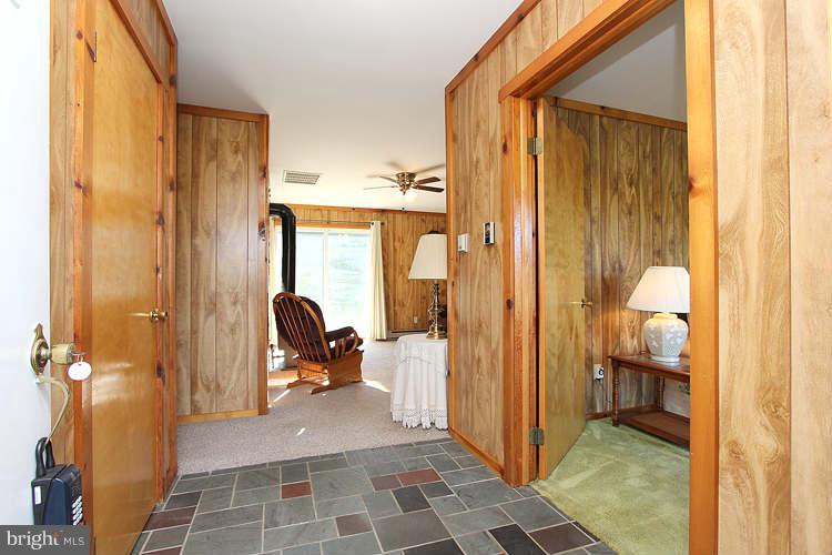 6041 A Old Bohn Road Mount Airy, MD 21771 - Photo 5 of 29 Foyer