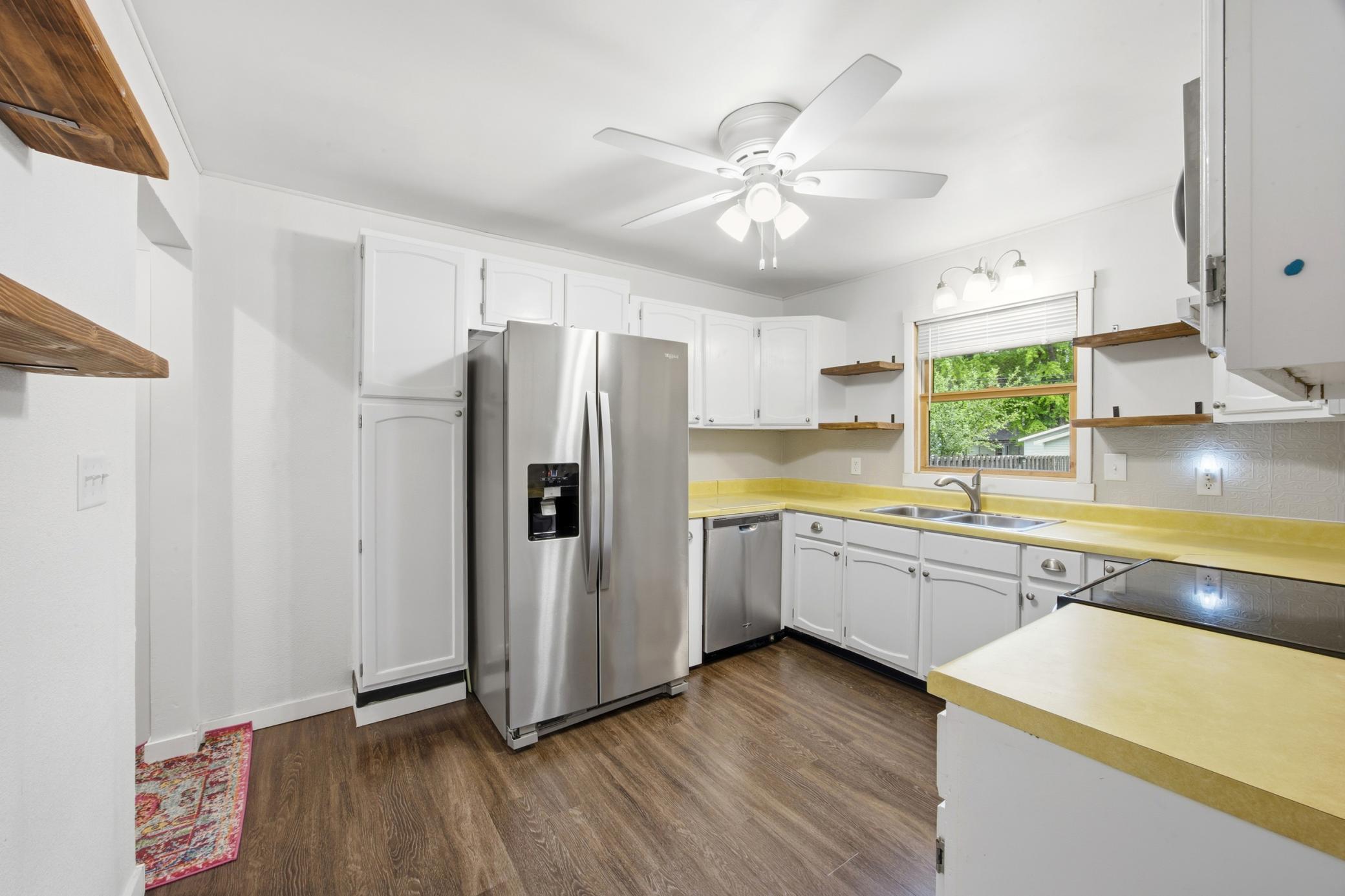 1529 3rd Street North Fargo, ND 58102 - Photo 9 of 28