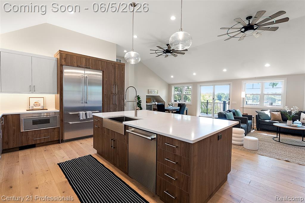 1420 Pettibone Lake Road Highland, MI 48356 - Photo 12 of 83