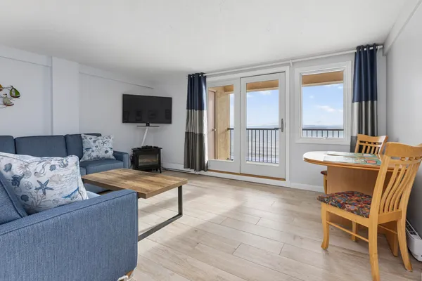 $485,000 | 191 East Grand Avenue, Unit 305, Old Orchard Beach, ME 04064