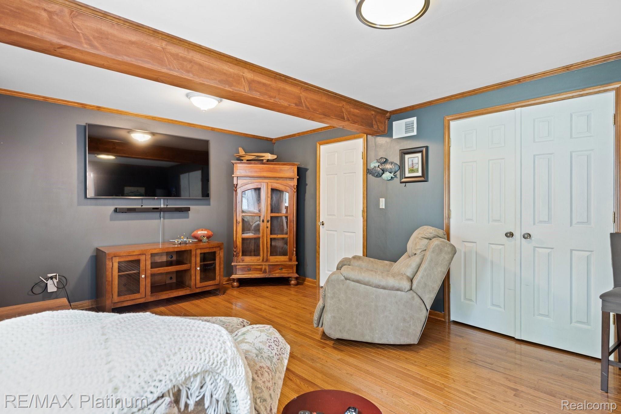 10116 Skeman Road Brighton, MI 48114 - Photo 26 of 48 26-web-or-mls-1P6A4594.jpg