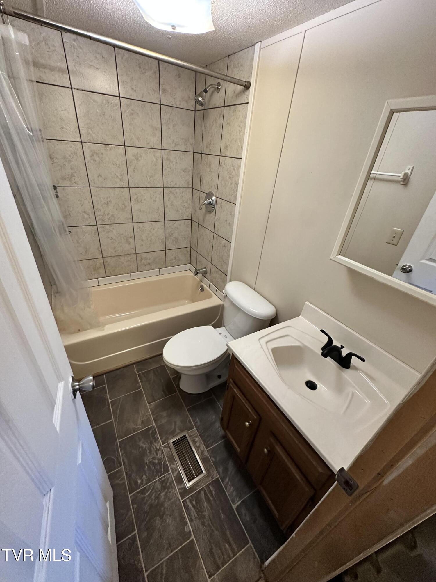 138 Stanley Valley Road Rogersville, TN 37857 - Photo 20 of 41 21