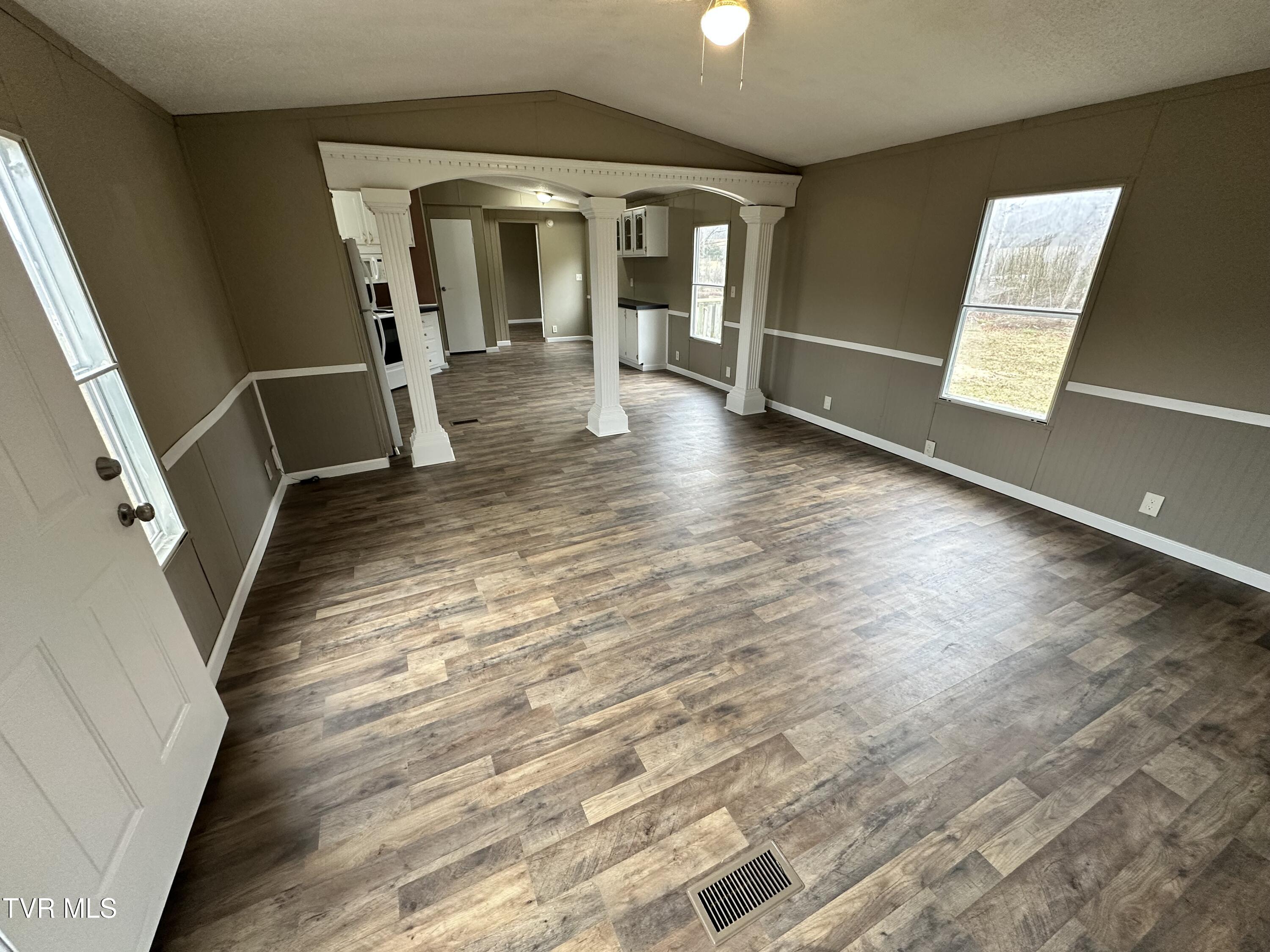 138 Stanley Valley Road Rogersville, TN 37857 - Photo 24 of 41 27