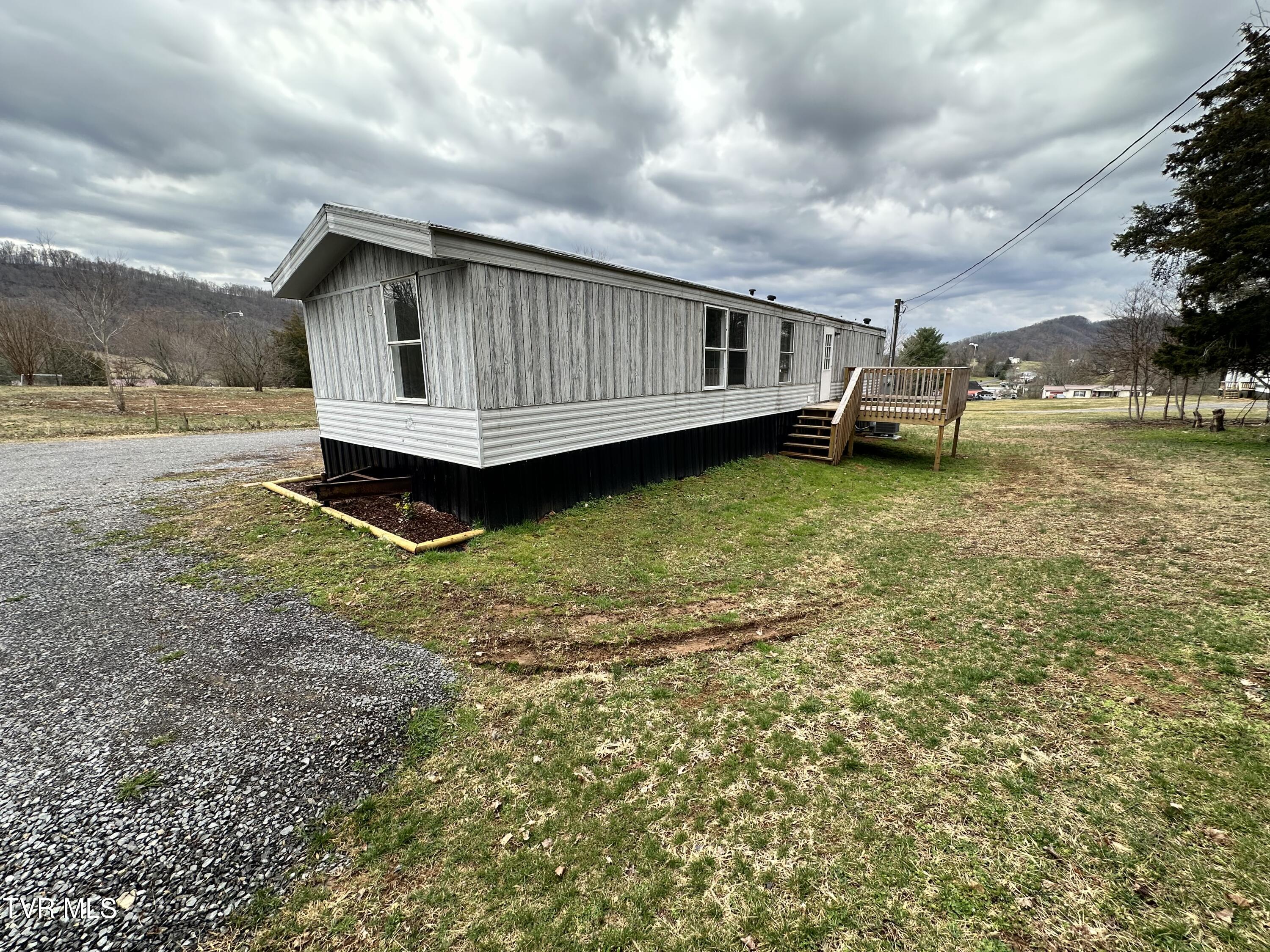 138 Stanley Valley Road Rogersville, TN 37857 - Photo 37 of 41 40