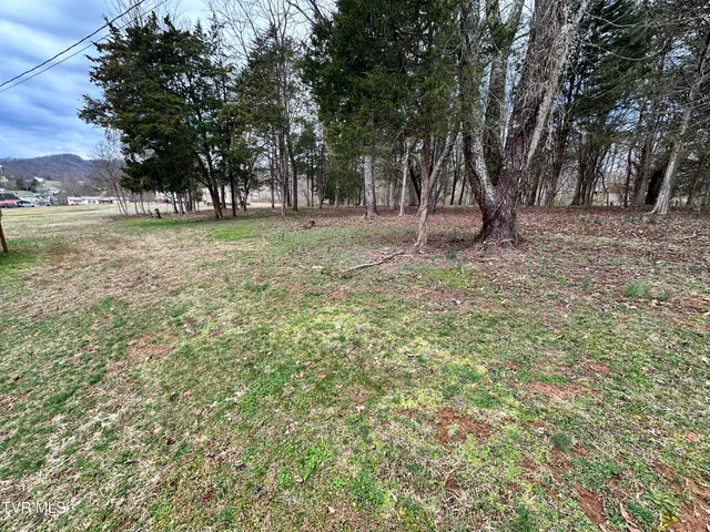 $324,900 | 138 Stanley Valley Road, Rogersville, TN 37857