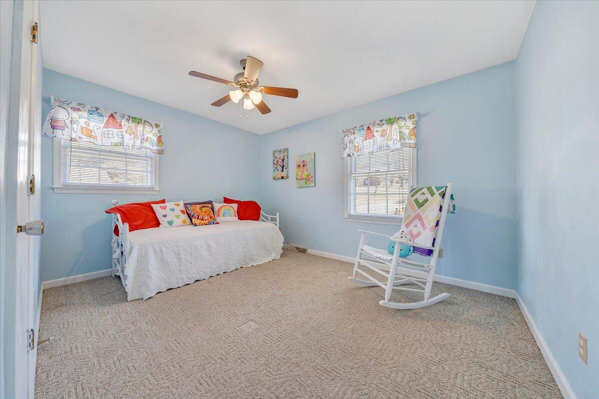 1440 West Ruritan Road Roanoke, VA 24012 - Photo 24 of 40 23-MIB03995