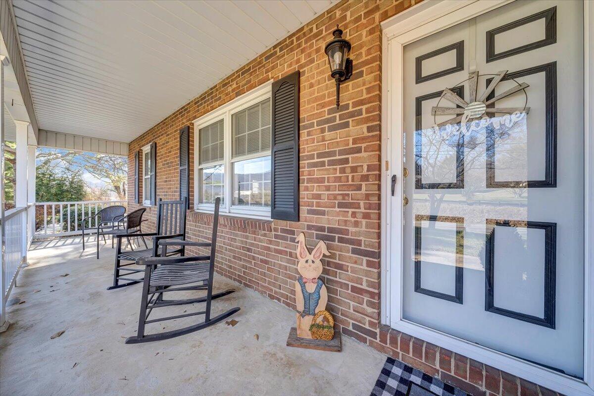 1440 West Ruritan Road Roanoke, VA 24012 - Photo 38 of 40 38-MIB04043