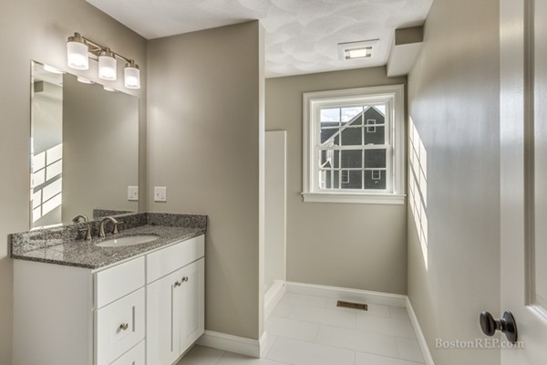 20 McGrane Road Wilmington, MA 01887 - Photo 16 of 20