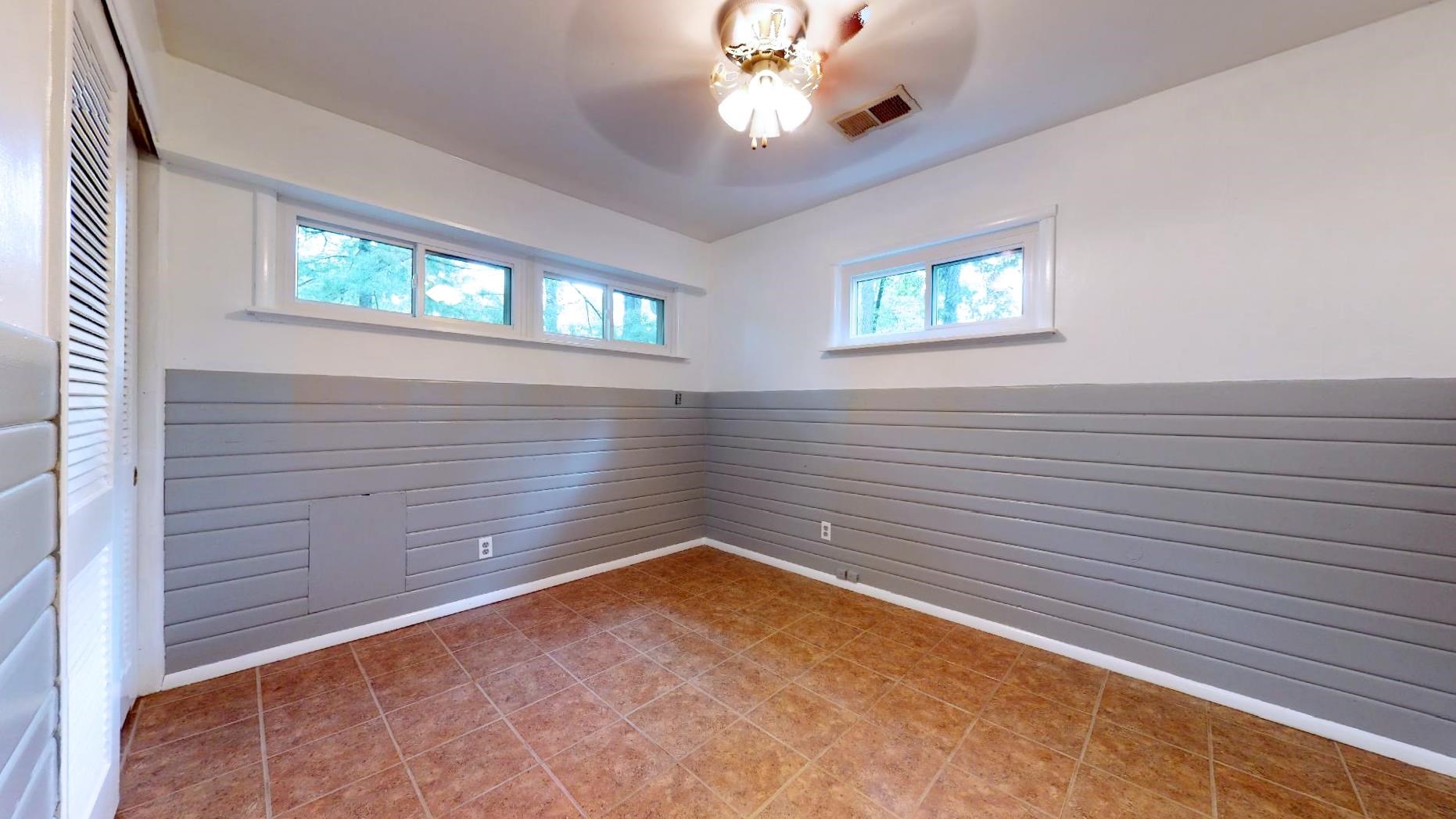 1522 Old Plank Road Newburgh, IN 47630 - Photo 19 of 35