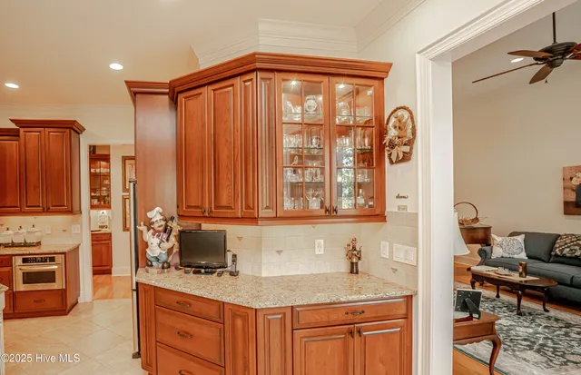 $1,199,900 | 537 Gladstone Circle Southwest, Ocean Isle Beach, NC 28469