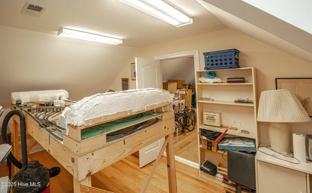 $1,199,900 | 537 Gladstone Circle Southwest, Ocean Isle Beach, NC 28469