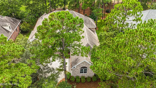 $1,199,900 | 537 Gladstone Circle Southwest, Ocean Isle Beach, NC 28469