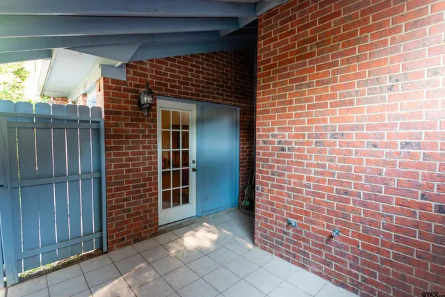 a view of front door of house