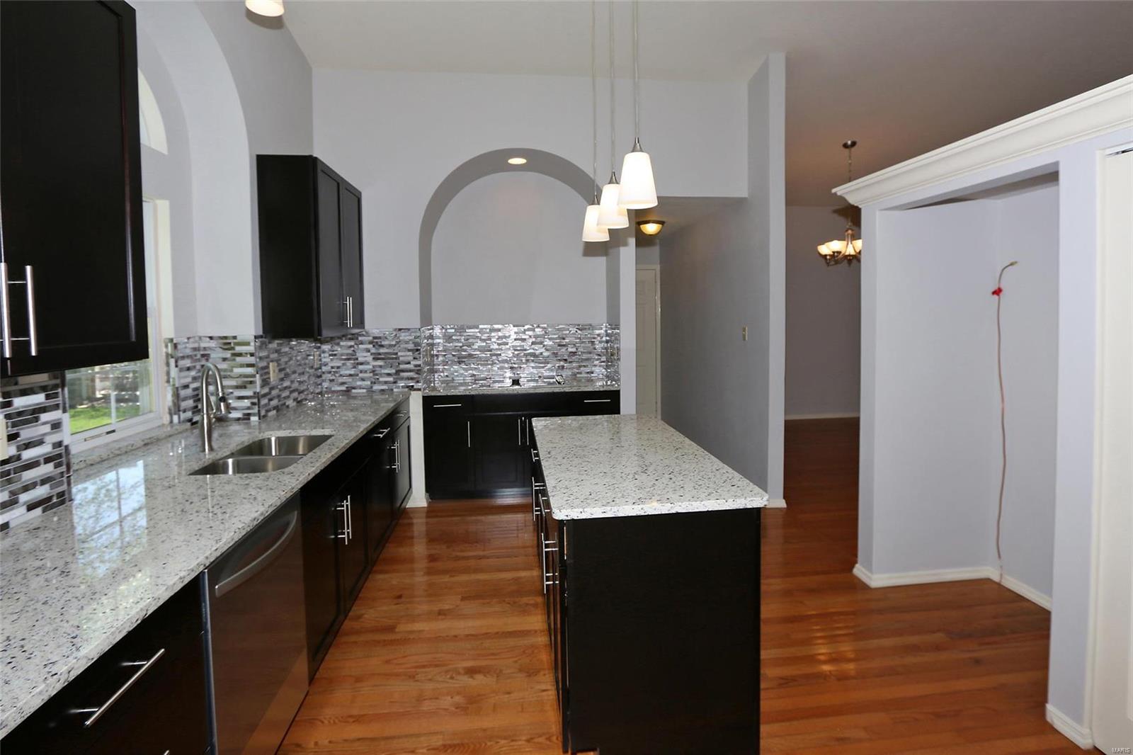 15599 Hitchcock Road Chesterfield, MO 63017 - Photo 4 of 49 Gallery Image 4