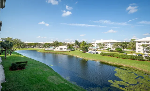 $2,750 | 6217 Balboa Circle, Unit 306, Boca Raton, FL 33433