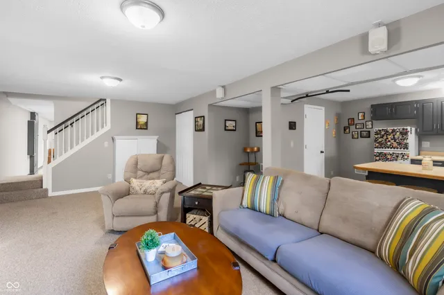 $445,000 | 3710 Oriole Drive, Columbus, IN 47203