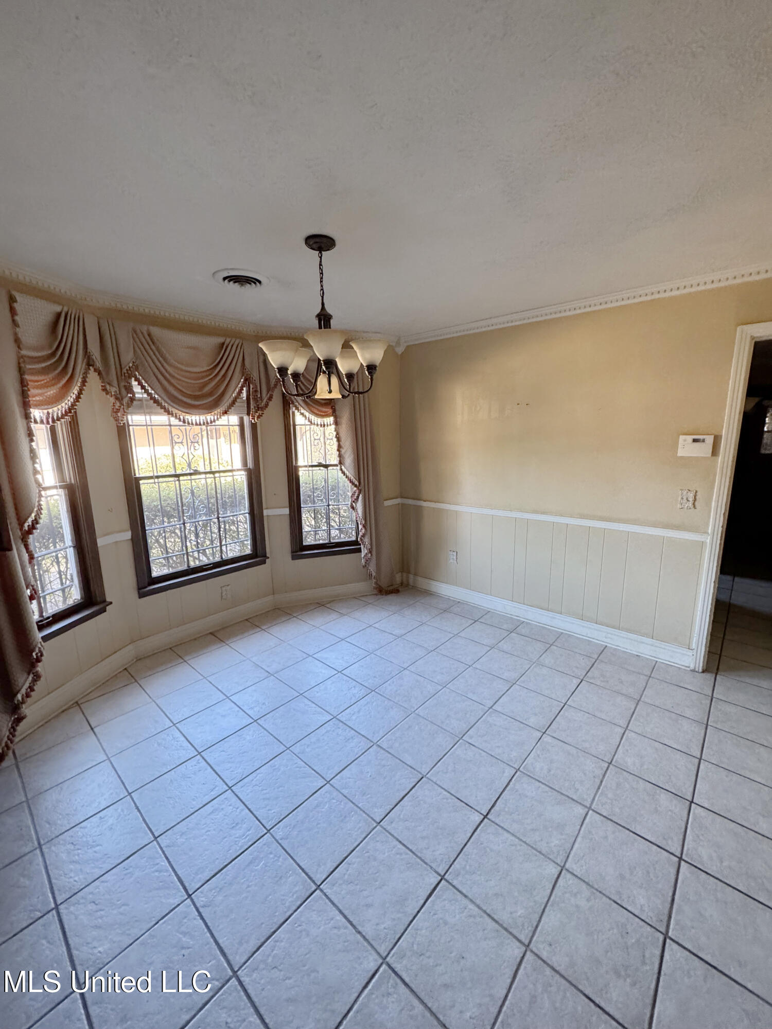 980 Royal Oak Drive Jackson, MS 39209 - Photo 12 of 27 IMG_3028