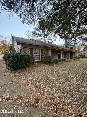$90,000 | 980 Royal Oak Drive, Jackson, MS 39209