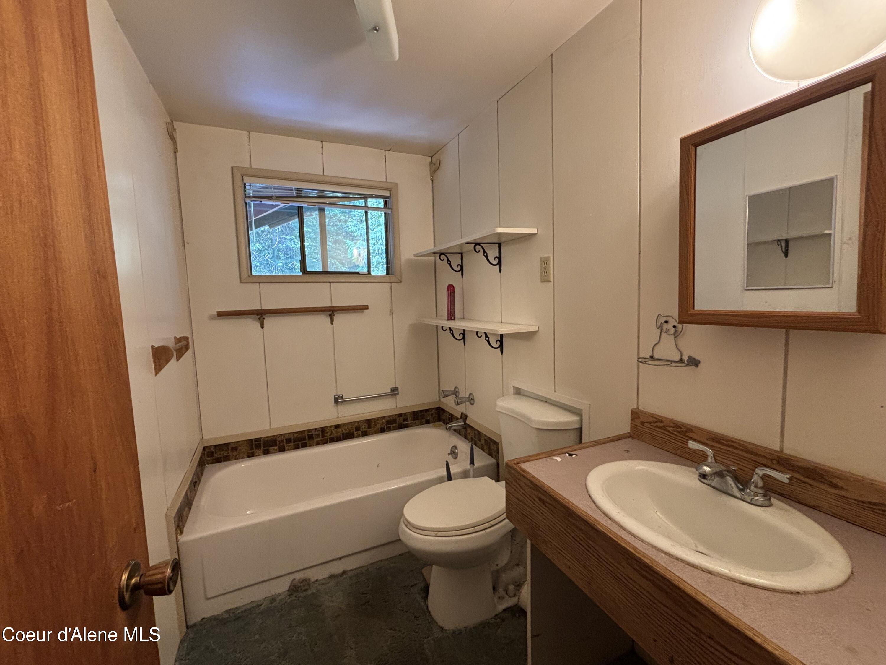 2216 Mosquito Creek Road Clark Fork, ID 83811 - Photo 36 of 47 035 Guest cabin bath